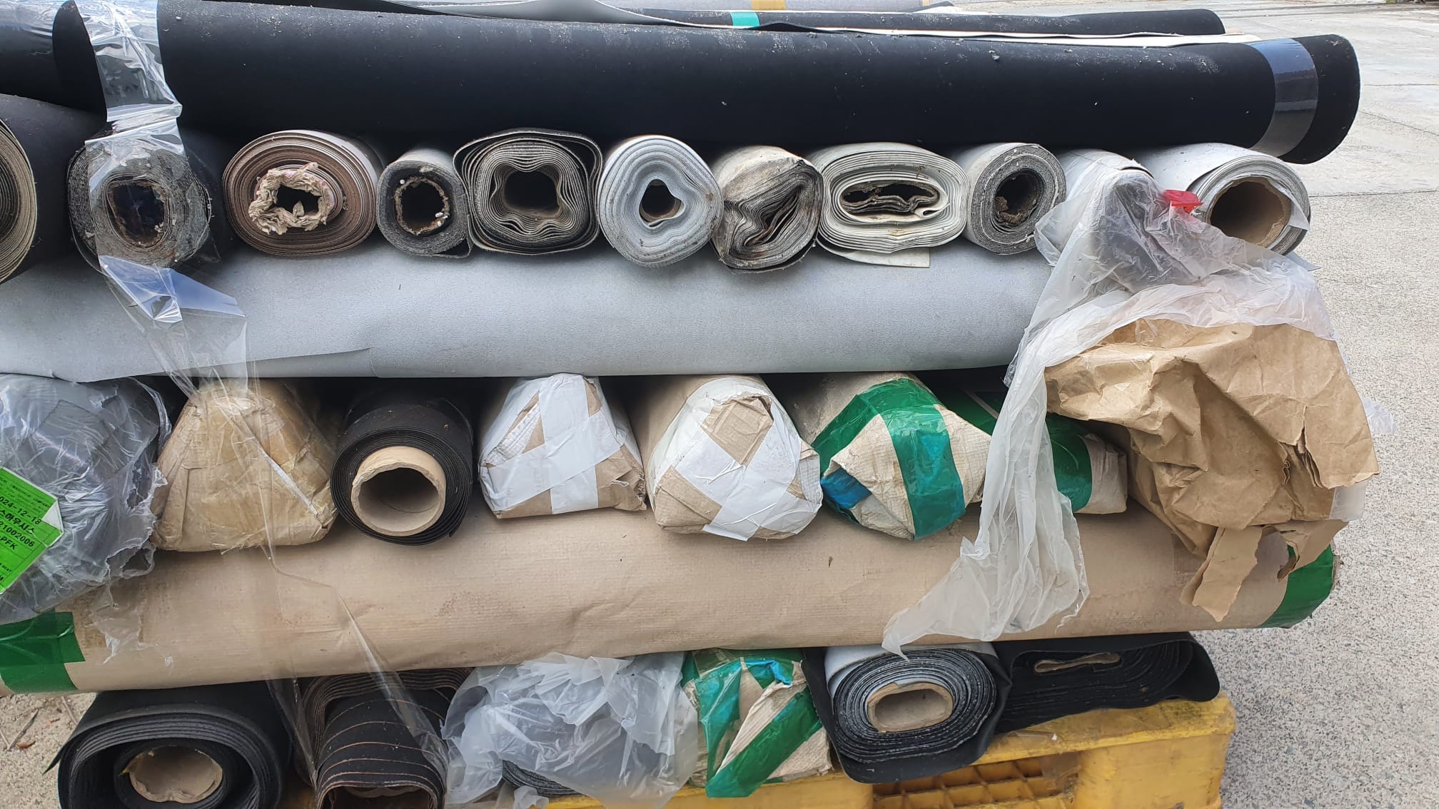 Grade ABC mixed PVC leather surplus rolls