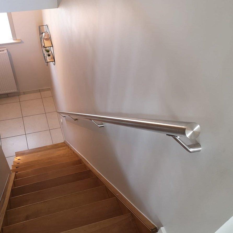 Decorative railings made from stainless steel rod